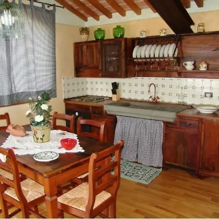 Apartamento Leonardo In Vitolini By Interhome Vinci